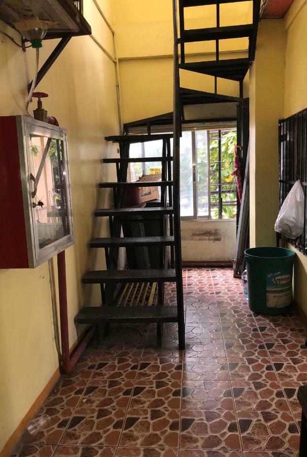 Favila Transient Rooms Pasay Dış mekan fotoğraf